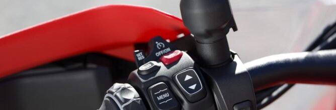 BMW brings push-button shifting to motorcycles